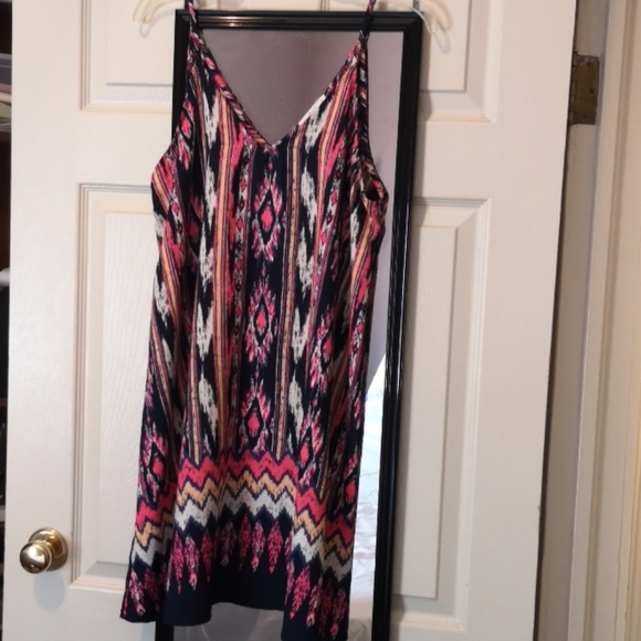 Aztec print dress - Picture 2 of 3